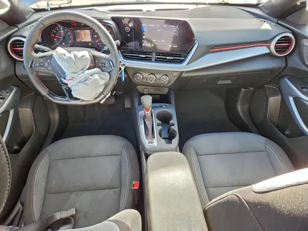 KL77LGE23RC172010 2024 CHEVROLET TRAX - Image 8