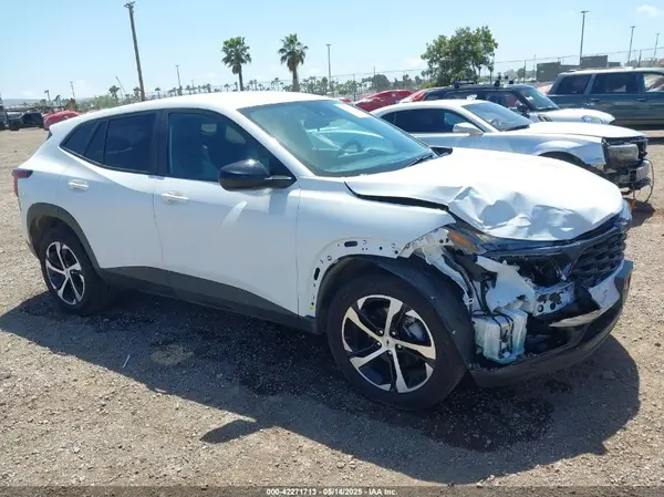 KL77LGE23RC190779 2024 CHEVROLET TRAX - Image 1