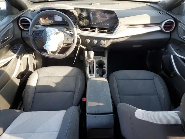 KL77LGE23RC204843 2024 CHEVROLET TRAX - Image 8