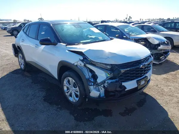 KL77LGE23RC225109 2024 CHEVROLET TRAX - Image 1
