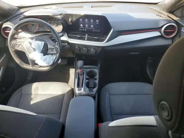 KL77LGE24RC056136 2024 CHEVROLET TRAX - Image 8