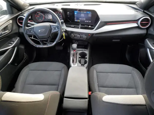 KL77LGE24RC091422 2024 CHEVROLET TRAX - Image 8