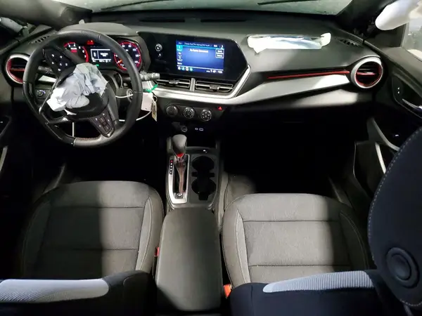 KL77LGE24RC127951 2024 CHEVROLET TRAX - Image 8