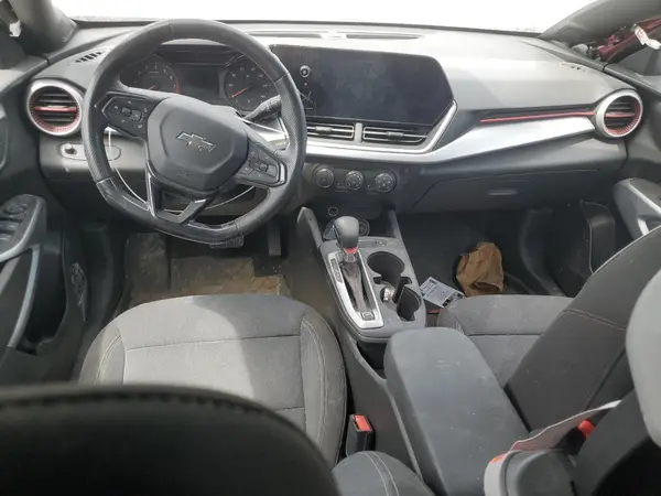KL77LGE24RC182402 2024 CHEVROLET TRAX - Image 8