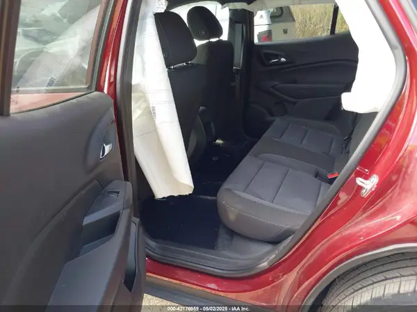 KL77LGE25RC008564 2024 CHEVROLET TRAX - Image 8