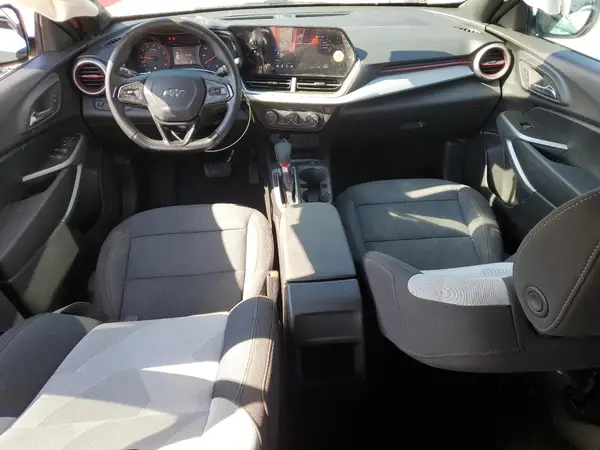 KL77LGE25RC025705 2024 CHEVROLET TRAX - Image 8