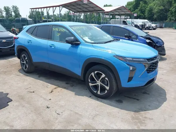 KL77LGE25RC130907 2024 CHEVROLET TRAX - Image 1