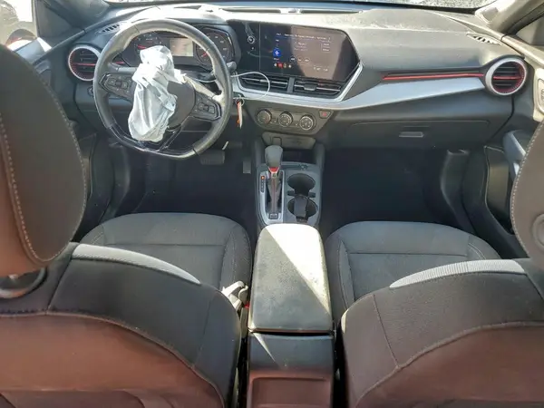 KL77LGE25RC141650 2024 CHEVROLET TRAX - Image 8