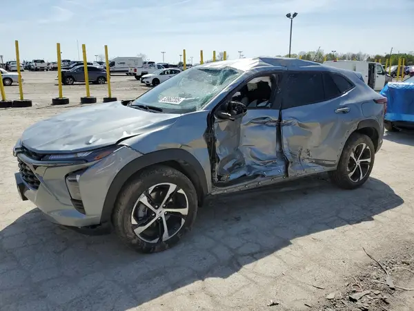 KL77LGE26RC028922 2024 CHEVROLET TRAX - Image 1
