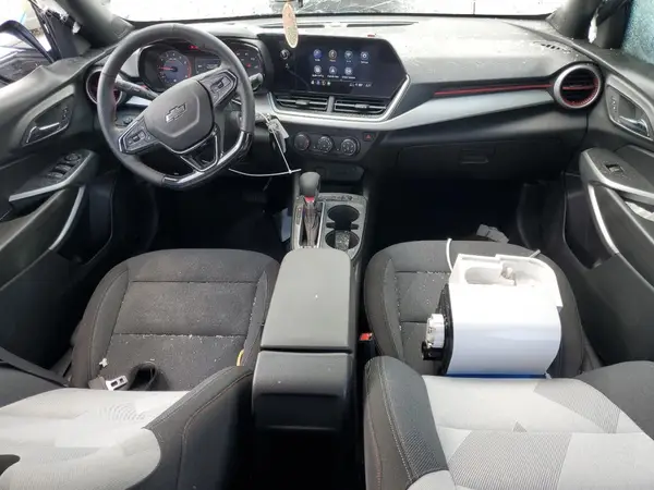 KL77LGE26RC041430 2024 CHEVROLET TRAX - Image 8