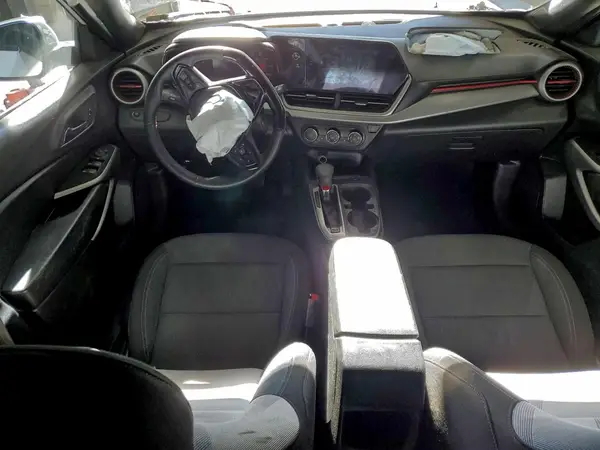 KL77LGE26RC097755 2024 CHEVROLET TRAX - Image 8