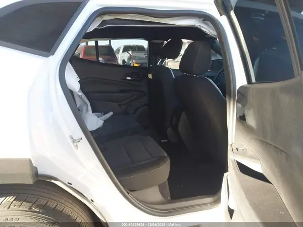 KL77LGE26RC159929 2024 CHEVROLET TRAX - Image 8