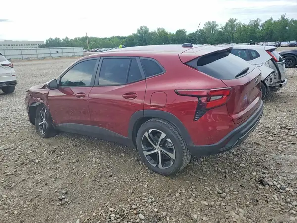 KL77LGE26RC188444 2024 CHEVROLET TRAX - Image 2