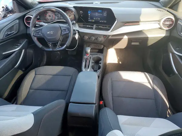 KL77LGE26RC195555 2024 CHEVROLET TRAX - Image 8
