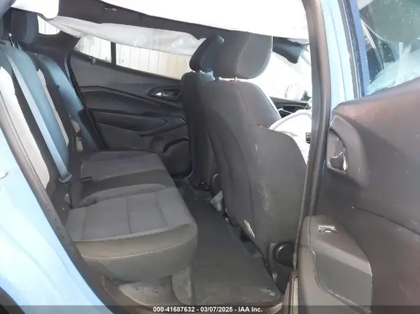 KL77LGE26RC198908 2024 CHEVROLET TRAX - Image 8