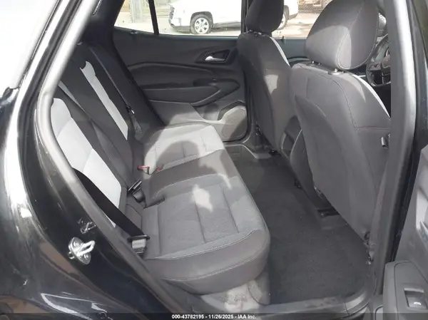 KL77LGE27RC044109 2024 CHEVROLET TRAX - Image 8