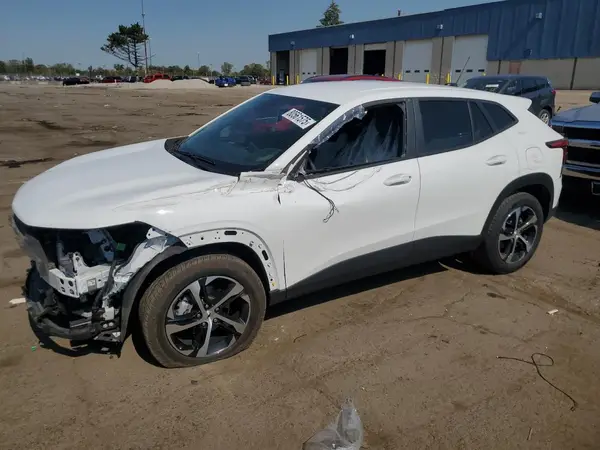 KL77LGE27RC057653 2024 CHEVROLET TRAX - Image 1