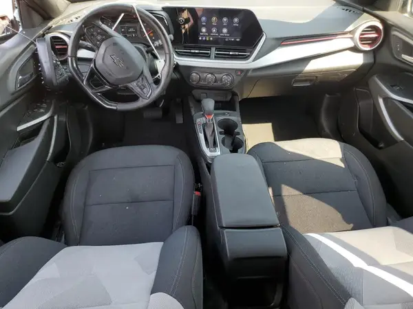 KL77LGE27RC093469 2024 CHEVROLET TRAX - Image 8