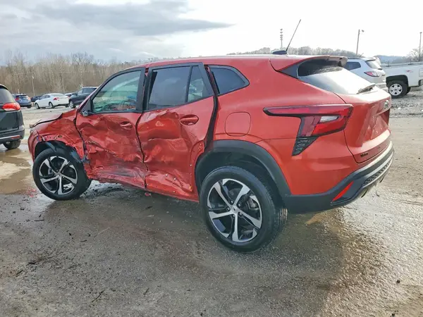 KL77LGE27RC186766 2024 CHEVROLET TRAX - Image 2