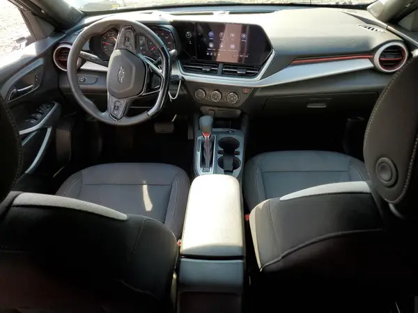 KL77LGE27RC202528 2024 CHEVROLET TRAX - Image 8