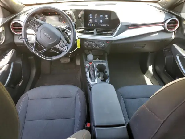 KL77LGE28RC029781 2024 CHEVROLET TRAX - Image 8