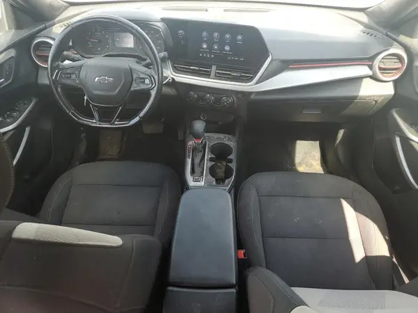 KL77LGE28RC033619 2024 CHEVROLET TRAX - Image 8