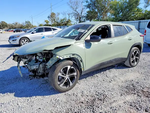 KL77LGE28RC106228 2024 CHEVROLET TRAX - Image 1