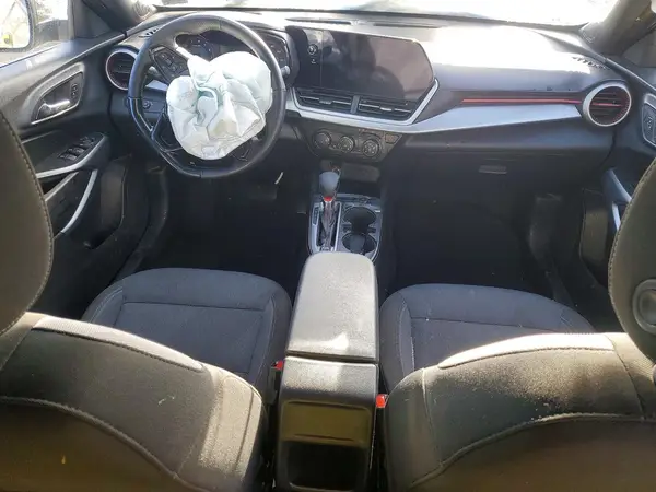 KL77LGE28RC160032 2024 CHEVROLET TRAX - Image 8