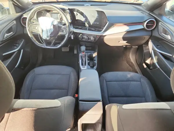 KL77LGE28RC208368 2024 CHEVROLET TRAX - Image 8