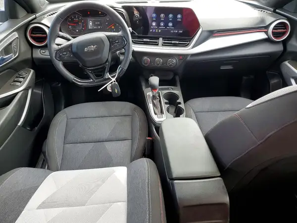KL77LGE29RC018742 2024 CHEVROLET TRAX - Image 8