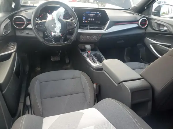 KL77LGE29RC040420 2024 CHEVROLET TRAX - Image 8