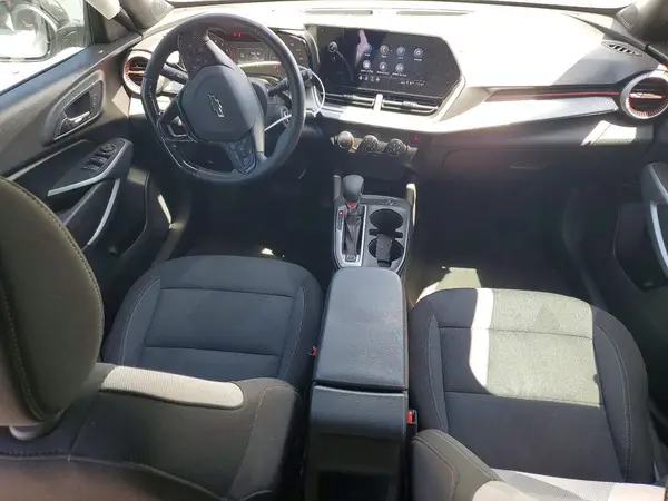 KL77LGE29RC207715 2024 CHEVROLET TRAX - Image 8