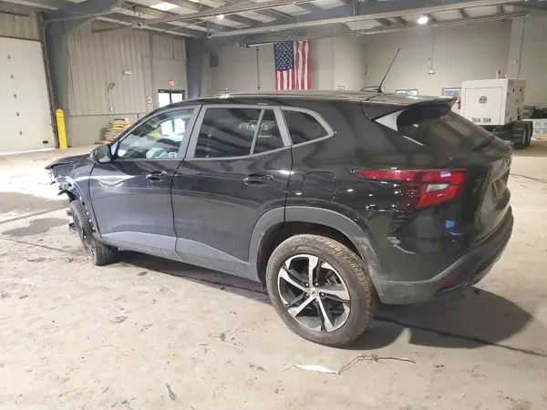 KL77LGE29RC229875 2024 CHEVROLET TRAX - Image 2