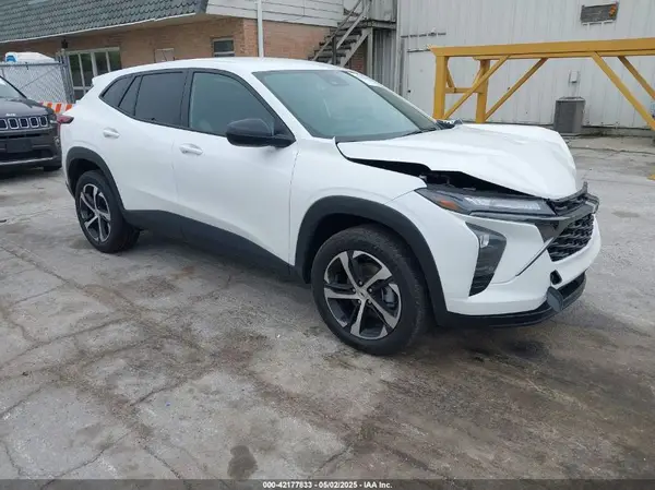 KL77LGE29RC234106 2024 CHEVROLET TRAX - Image 1