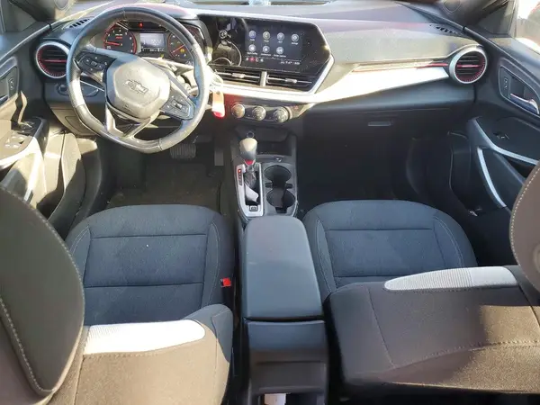 KL77LGE2XRC031984 2024 CHEVROLET TRAX - Image 8