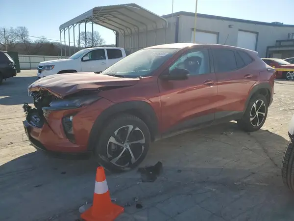 KL77LGE2XRC046095 2024 CHEVROLET TRAX - Image 1