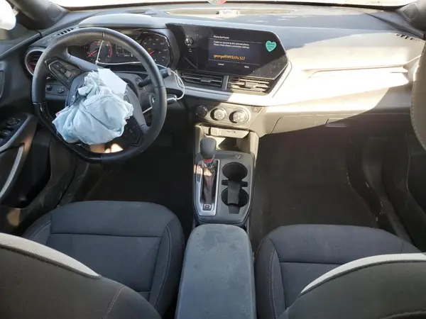 KL77LGE2XRC046095 2024 CHEVROLET TRAX - Image 8