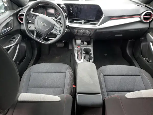 KL77LGE2XRC055010 2024 CHEVROLET TRAX - Image 8