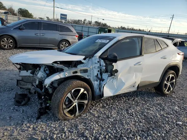 KL77LGE2XRC072731 2024 CHEVROLET TRAX - Image 1