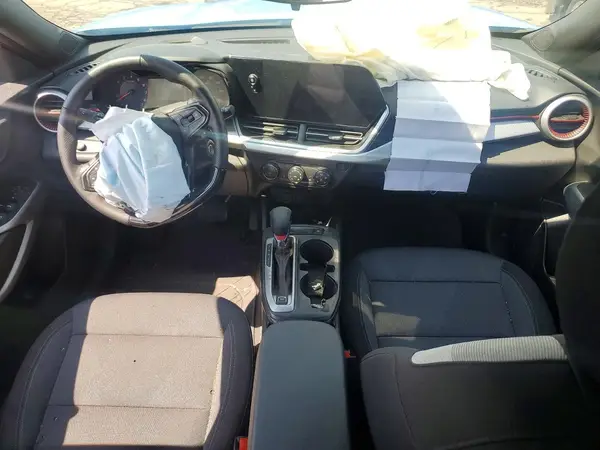 KL77LGE2XRC118560 2024 CHEVROLET TRAX - Image 8