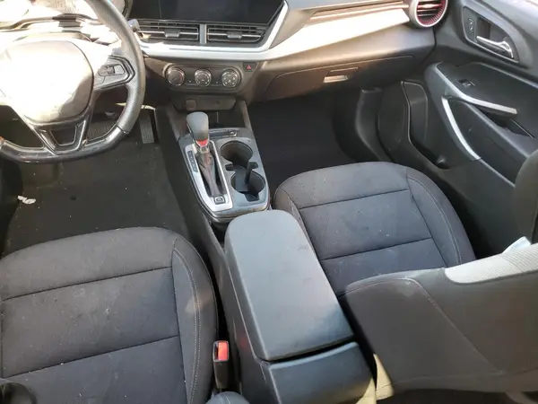 KL77LGE2XRC136377 2024 CHEVROLET TRAX - Image 8