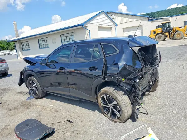 KL77LGE2XRC146598 2024 CHEVROLET TRAX - Image 2