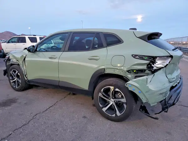KL77LGE2XRC162820 2024 CHEVROLET TRAX - Image 2