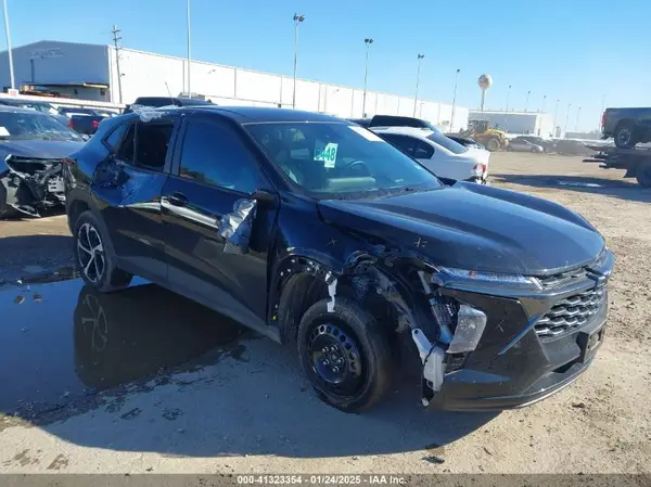 KL77LGE2XRC162963 2024 CHEVROLET TRAX - Image 1