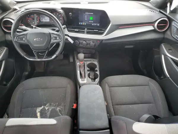 KL77LGEP0SC025399 2025 CHEVROLET TRAX - Image 8