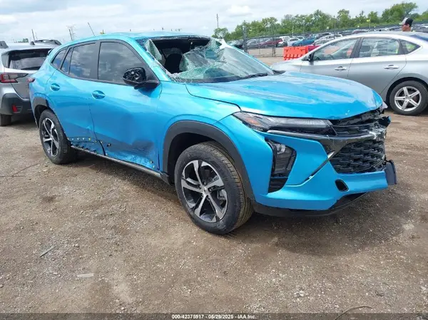 KL77LGEP0SC036175 2025 CHEVROLET TRAX - Image 1