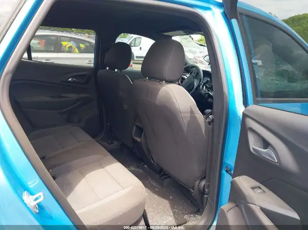 KL77LGEP0SC036175 2025 CHEVROLET TRAX - Image 8