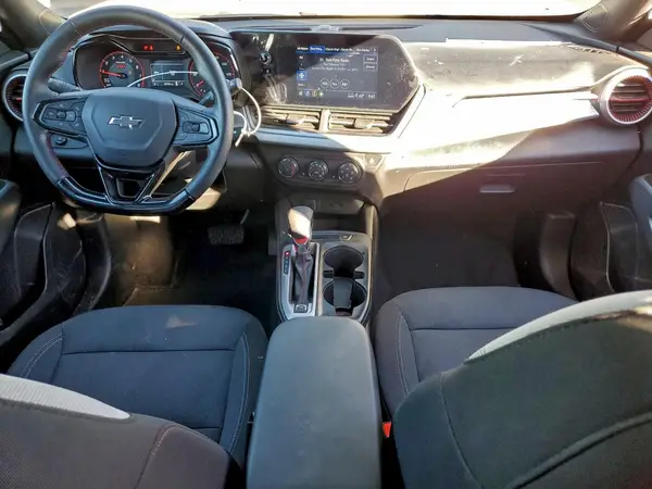 KL77LGEP0SC116270 2025 CHEVROLET TRAX - Image 8