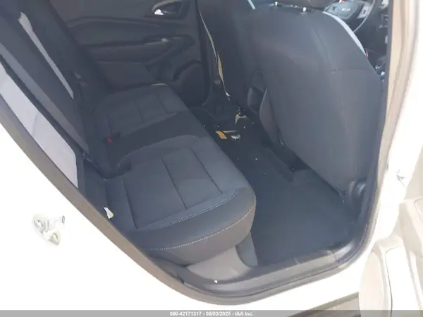 KL77LGEP0SC166859 2025 CHEVROLET TRAX - Image 8