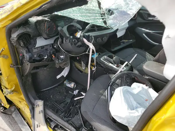 KL77LGEP0SC196427 2025 CHEVROLET TRAX - Image 8